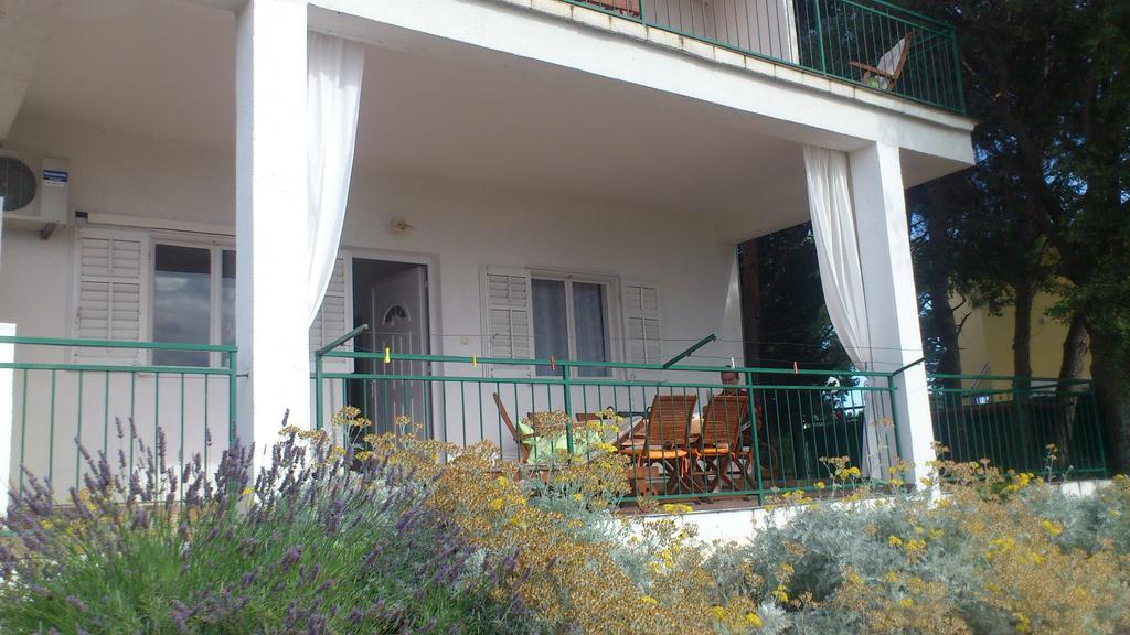 Apartments Diana Primošten Exterior foto